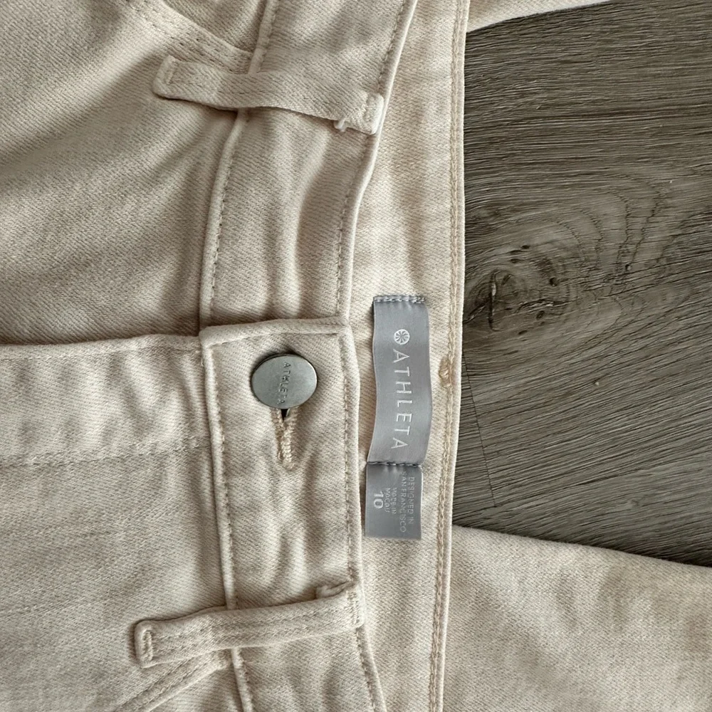 Athleta Flex Straight Jean - Color Bone - Women’s Size 10 - Picture 2 of 3
